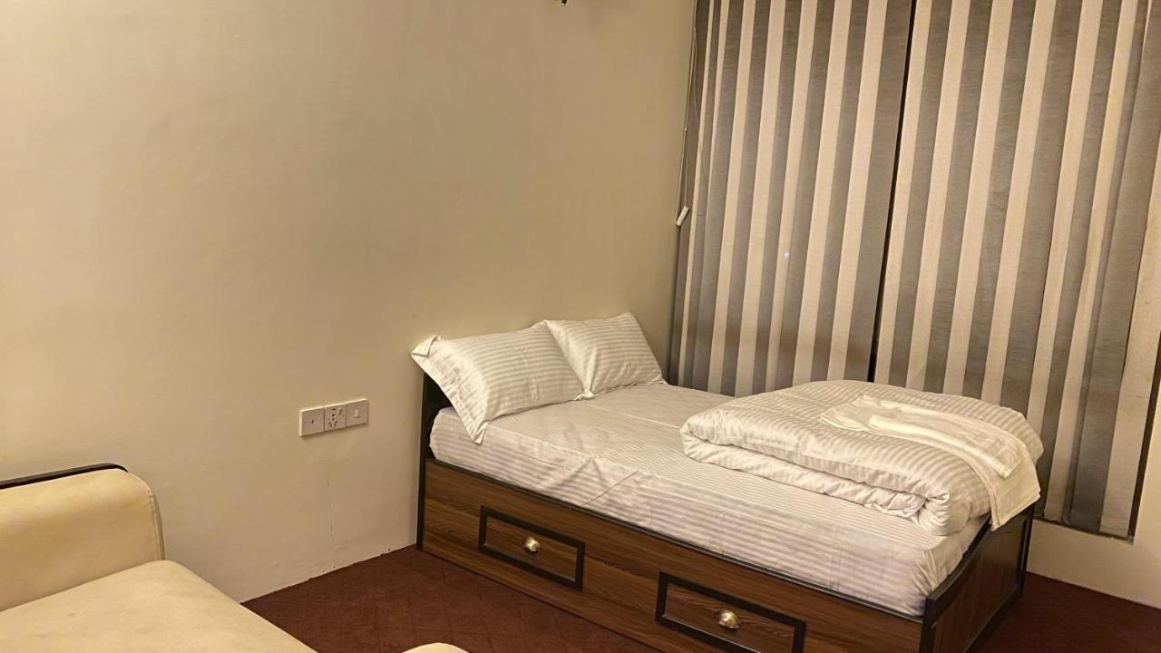 Atlas Serviced Apartments Jawlakhel Екстер'єр фото